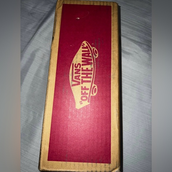 Women’s Air Jordan 12 Retro ((PLUS free shoes come along!)) - Picture 6 of 11